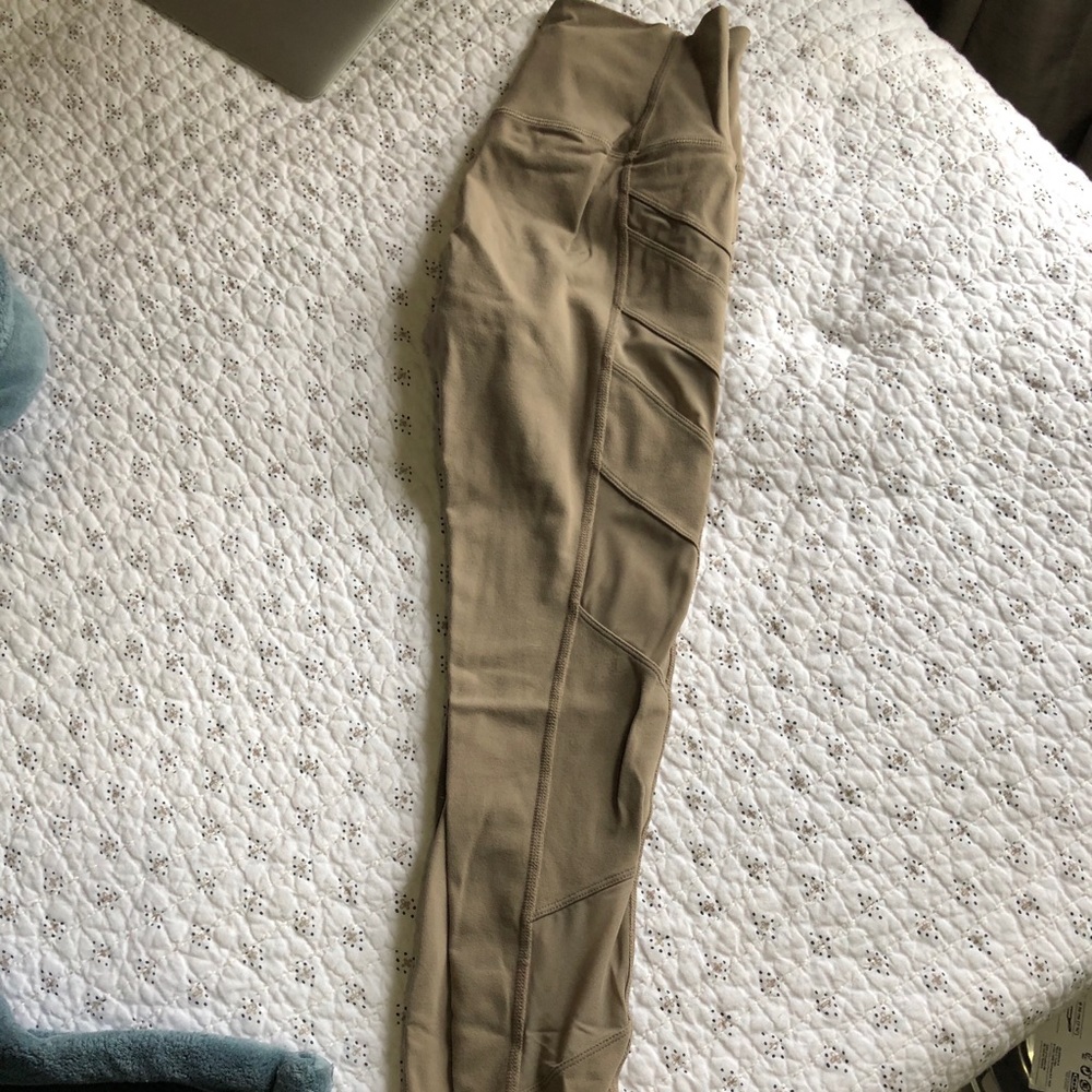 Alo leggings